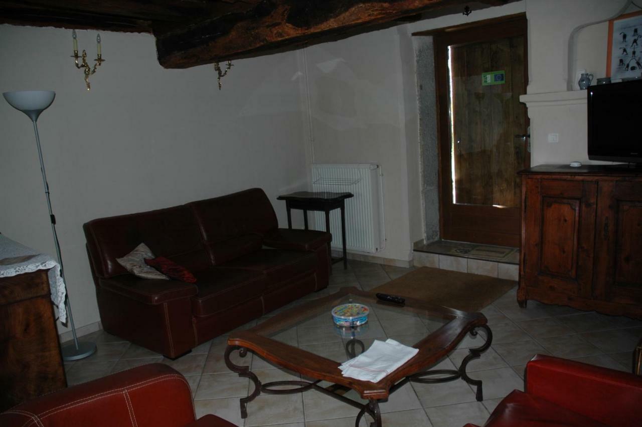 Le Bellaton Ambronay Exterior foto